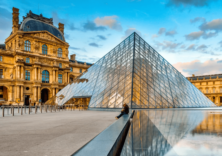Tour the Louvre Museum